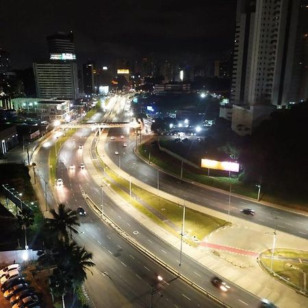Flat Reformado, Excelente Opcao Apartment Salvador Bagian luar foto